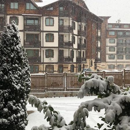 Annett Apartments At Emerald Hotel Банско Екстериор снимка