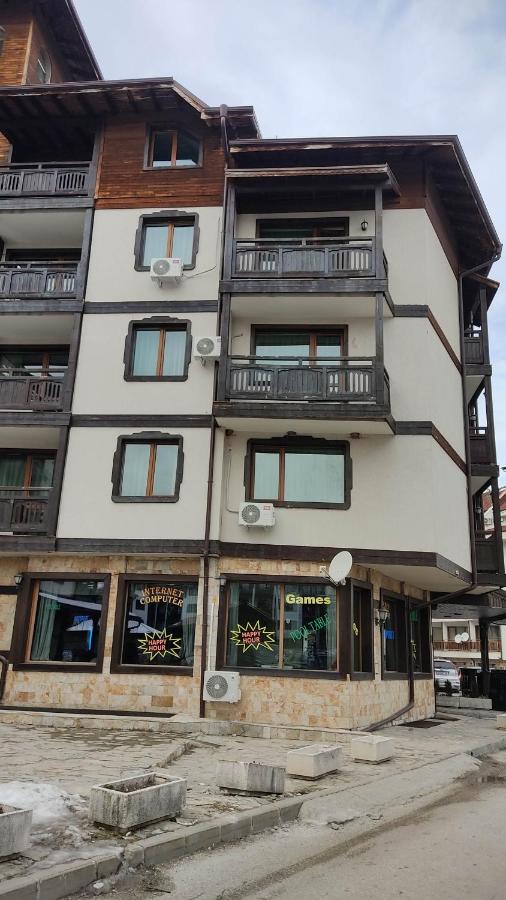 Annett Apartments At Emerald Hotel Банско Екстериор снимка